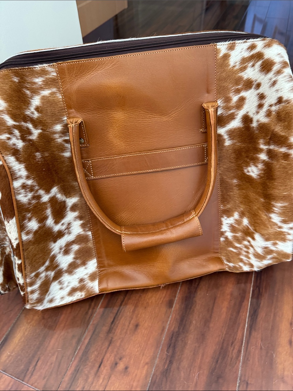 HugeCowhide Pattern Travel Tote Bag in Brown & White with Tooled Leather Accents - Picture 3 of 5